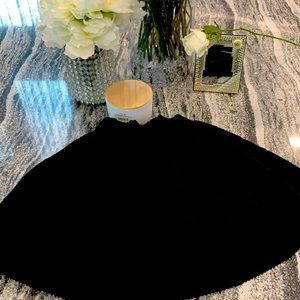 Women’s Active U.S.A.  Black A line skirt sz Large